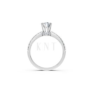 Nhẫn đính hôn R229 phù hợp với nhiều kiểu dáng tay