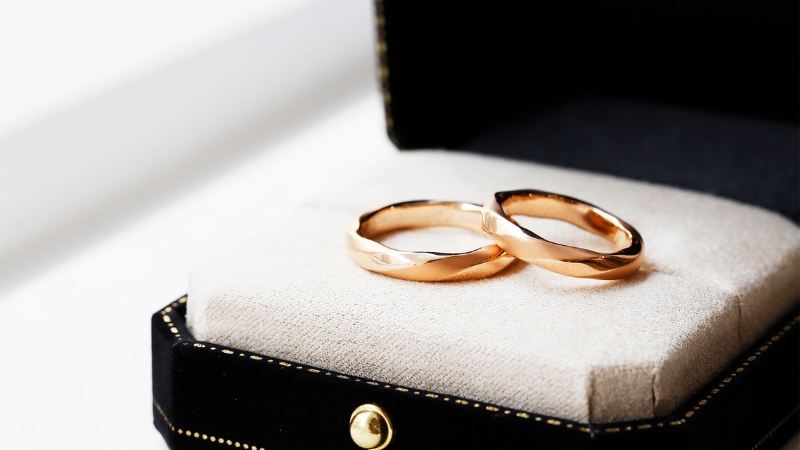 Nhẫn trơn là phong cách phù hợp cho người yêu thích sự tối giản