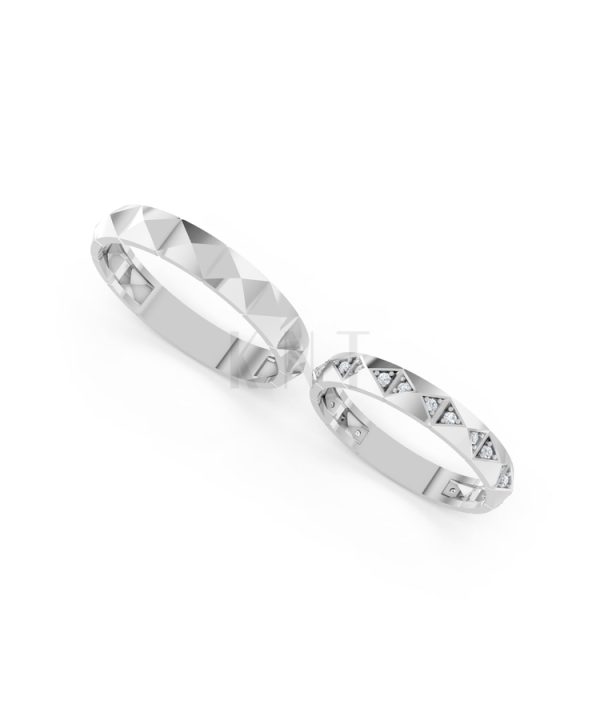 Nhẫn cưới A192 màu vàng trắng White Gold vàng sáng bóng, thiết kế trẻ trung