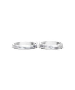 Nhẫn cưới E495 màu vàng trắng White Gold vàng sáng bóng, thiết kế trẻ trung