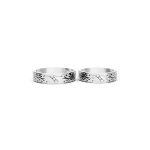 Nhẫn cưới E616 hoạ tiết lá cây mềm mại, thiết kế hiện đại màu vàng trắng White Gold vàng sáng bóng, thiết kế trẻ trung