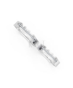 Nhẫn cưới E66 đường nét uốn lượn độc đáo và chân thật màu vàng trắng White Gold kiểu dáng cá tính, hiện đại