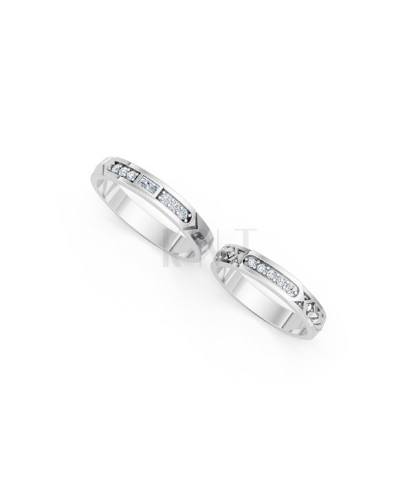 Nhẫn cưới E809 thiết kế sang trọng, đính đá lấp lánh màu vàng trắng White Gold vàng sáng, đường nét sắc sảo, tinh tế