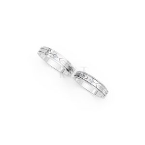 Nhẫn cưới E814 họa tiết mũi tên mạnh mẽ và cá tính màu vàng trắng White Gold kiểu dáng cá tính, hiện đại