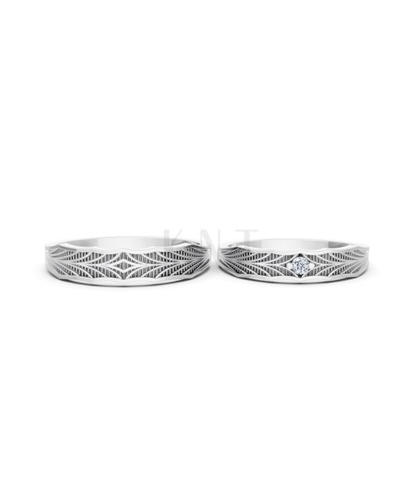 Nhẫn Cưới E836 màu vàng trắng White Gold vàng sáng bóng, thiết kế trẻ trung