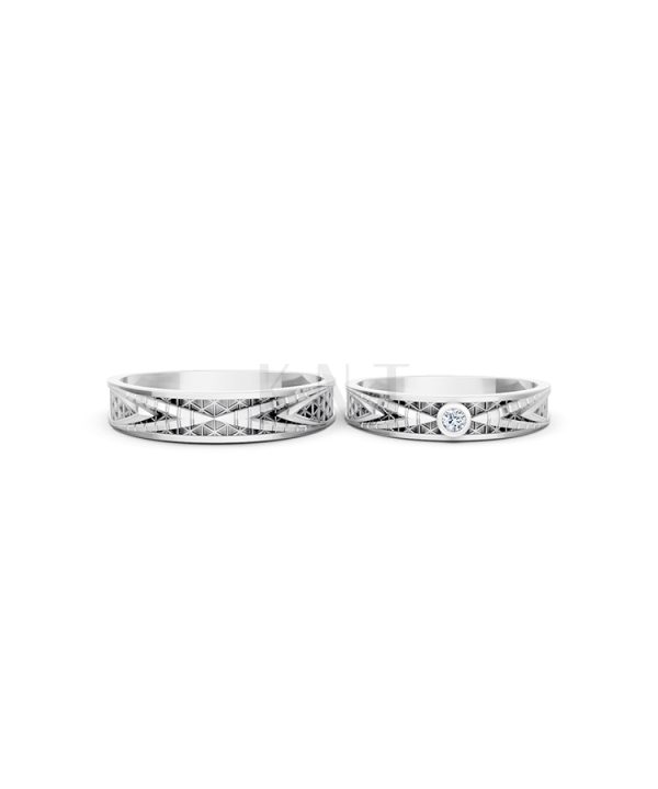 Nhẫn cưới E837 phong cách cổ điển, họa tiết lưới đan xen màu vàng trắng White Gold vàng sáng bóng, thiết kế trẻ trung