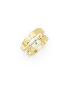 Nhẫn cưới E839 dáng chữ V độc đáo, phong cách hiện đại màu Vàng Gold thiết kế tinh tế, sang trọng
