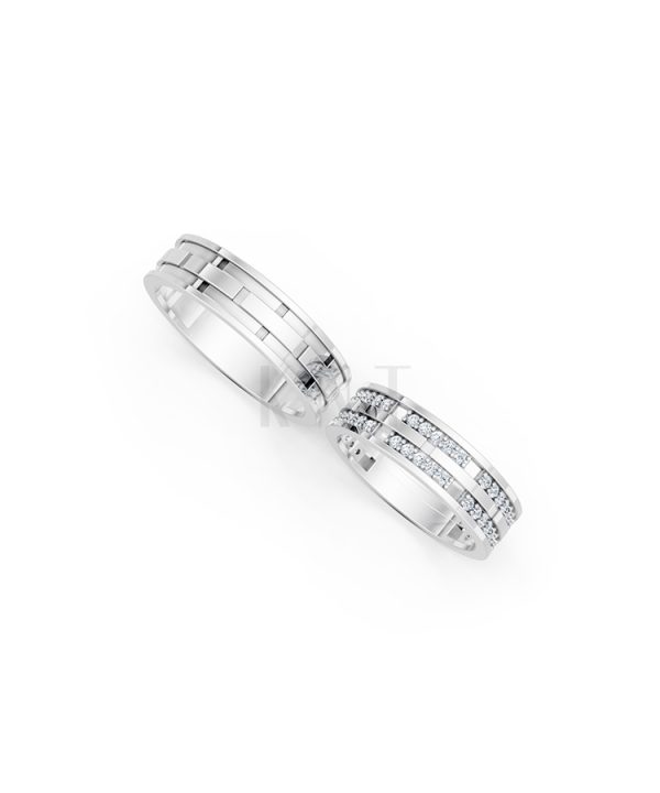 Nhẫn cưới E841 bản nhẫn lớn đính đá lấp lánh, tinh xảo màu vàng trắng White Gold kiểu dáng cá tính, hiện đại