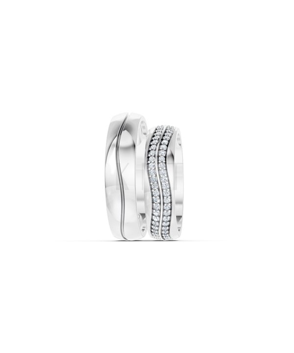 Nhẫn cưới E843 bản nhẫn lớn cá tính, đính đá sang trọng màu vàng trắng White Gold vàng sáng, đường nét sắc sảo, tinh tế