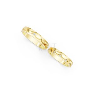 Nhẫn cưới E869 phong cách hiện đại, họa tiết sóng uốn lượn tinh tế màu Vàng Gold mặt nhẫn chạm khắc tinh xảo, độc đáo