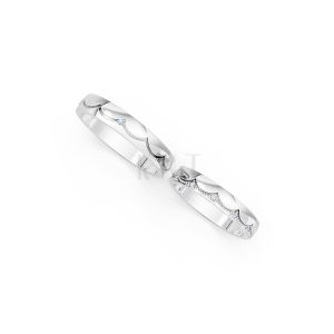 Nhẫn cưới E869 phong cách hiện đại, họa tiết sóng uốn lượn tinh tế màu vàng trắng White Gold vàng sáng, đường nét sắc sảo, tinh tế