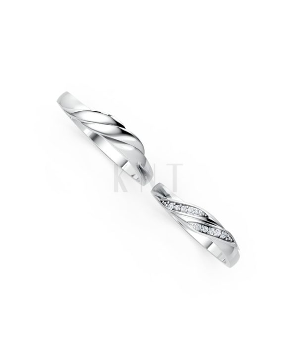 Nhẫn cưới H41 màu vàng trắng White Gold vàng sáng bóng, thiết kế trẻ trung