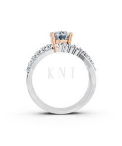 Nhẫn đính hôn R214 thiết kế hai dải uốn lượn đính đá nổi bật phối màu Dual Color vàng đẹp, họa tiết hình học, độc đáo