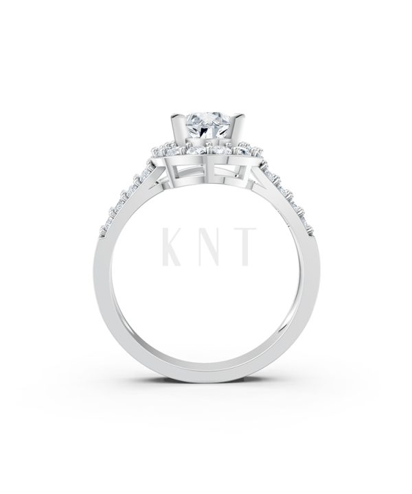 Nhẫn đính hôn R215 thiết kế đá chủ kiểu giọt nước hiện đại màu vàng trắng White Gold kiểu dáng cá tính, hiện đại