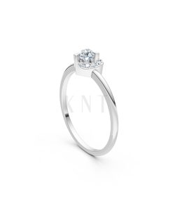 Nhẫn đính hôn R453 phù hợp với nhiều kiểu dáng tay