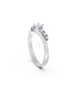 Nhẫn đính hôn R84 màu vàng trắng White Gold vàng sáng, đường nét sắc sảo, tinh tế