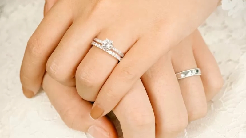 Chiếc nhẫn như sự kết nối của hai nhịp đập trái tim