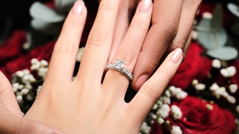 Bạn có thể tặng nhẫn trong những ngày kỷ niệm ngày yêu