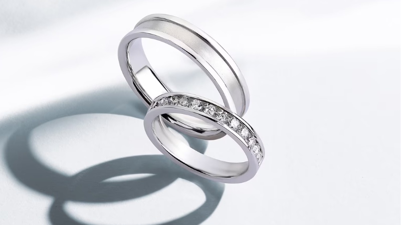 Nhiều cặp đôi chọn cách mua lại một cặp nhẫn mới như một cột mốc đánh dấu sự trưởng thành