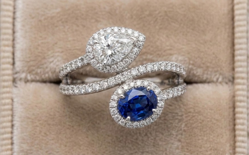 Nhẫn Bypass đính đá hai đầu