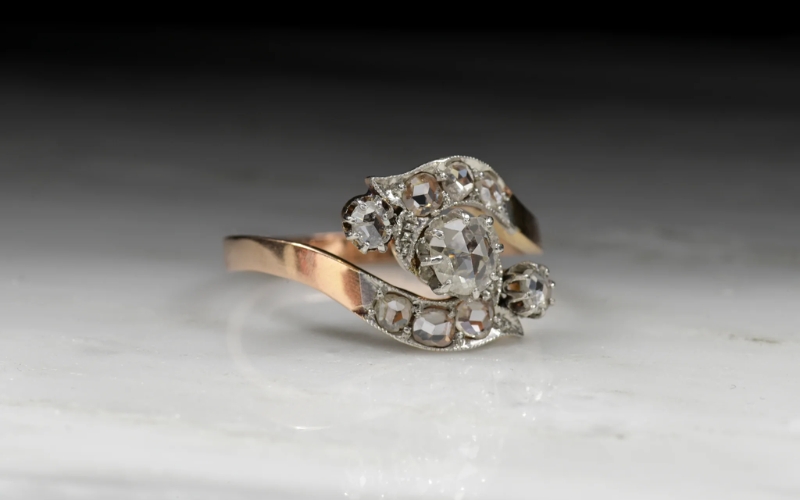 Nhẫn Bypass được ưa chuộng ở thời kỳ Victoria