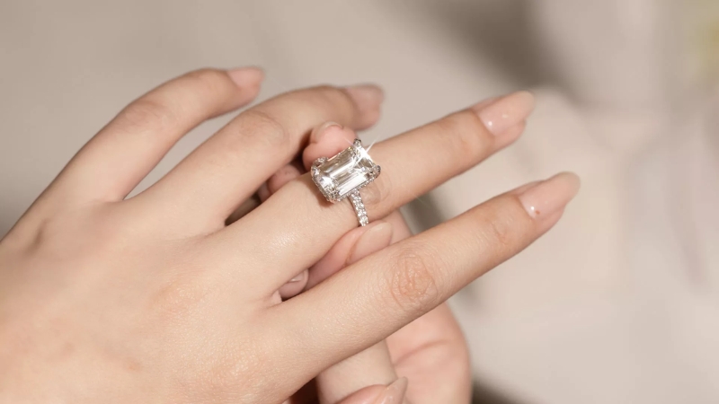 Khi không cần thiết, bạn nên tháo nhẫn ra