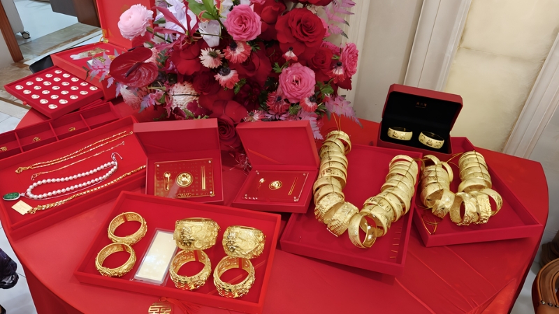 Của hồi môn là phần tài sản mà cha mẹ ruột hoặc gia đình nhà gái