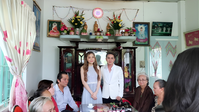 Thành phần nhà trai trong lễ dạm ngõ thường được sắp xếp lượng người vừa phải