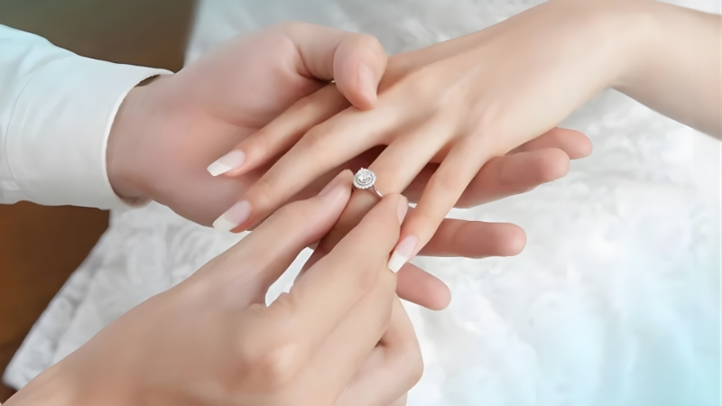 Bạn có thể chọn nhẫn theo kiểu dáng mình mong muốn