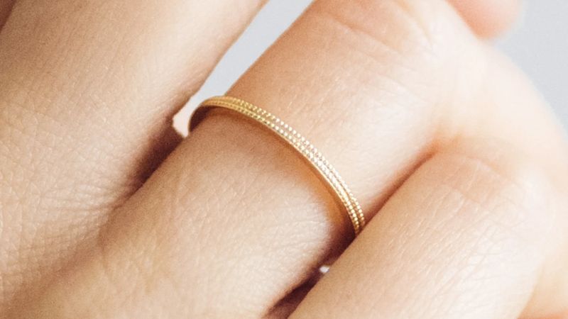 Nhẫn được tạo trực tiếp trên bản vẽ rồi in thành khuôn sáp để đem đi đúc thành trang sức