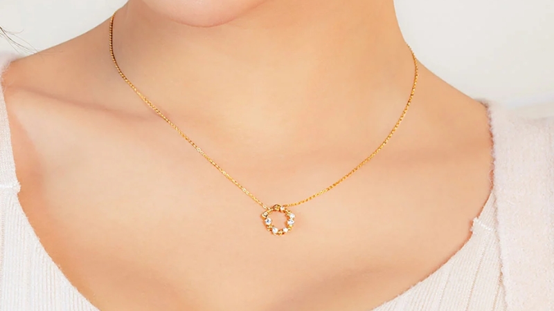 Dây chuyền vàng 600 có độ bền khá cao và thiết kế trẻ trung
