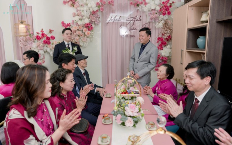 Nhà trai cần chọn người đại diện phát biểu nắm rõ các trình tự nghi lễ