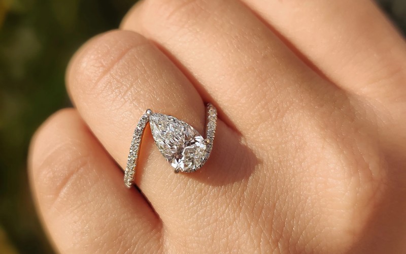 Một chiếc nhẫn hoàn thiện tốt sẽ cho cảm giác đầm tay