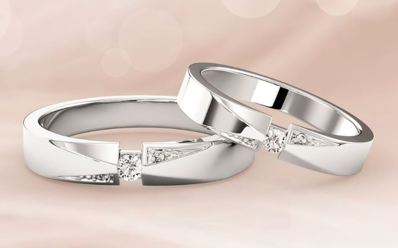 Vàng 650 phù hợp với các mẫu nhẫn cưới thiết kế đính đá tinh xảo