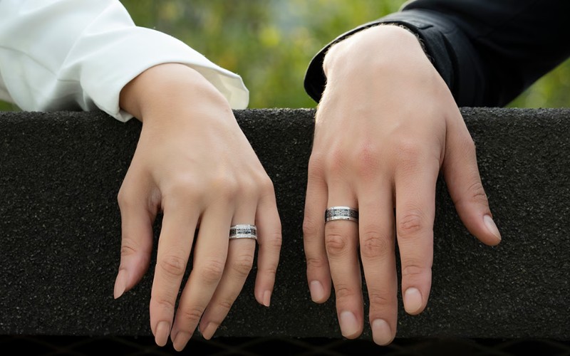 Vàng 14K thường được nhiều cặp đôi lựa chọn để làm nhẫn cưới