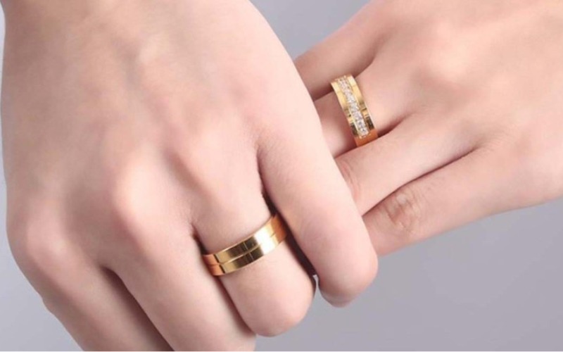 Bạn không nên chỉ chọn theo cảm giác đẹp lúc đeo thử