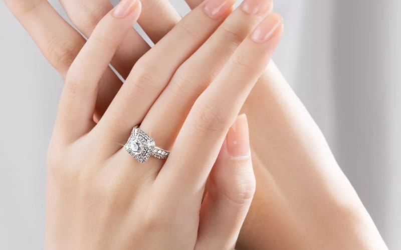 Cách chọn kim cương hợp lý nên bắt đầu từ mục đích sử dụng, không phải từ niềm tin may mắn đơn lẻ