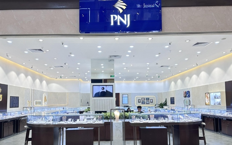 PNJ mang lại trải nghiệm sản phẩm sang trọng và cao cấp