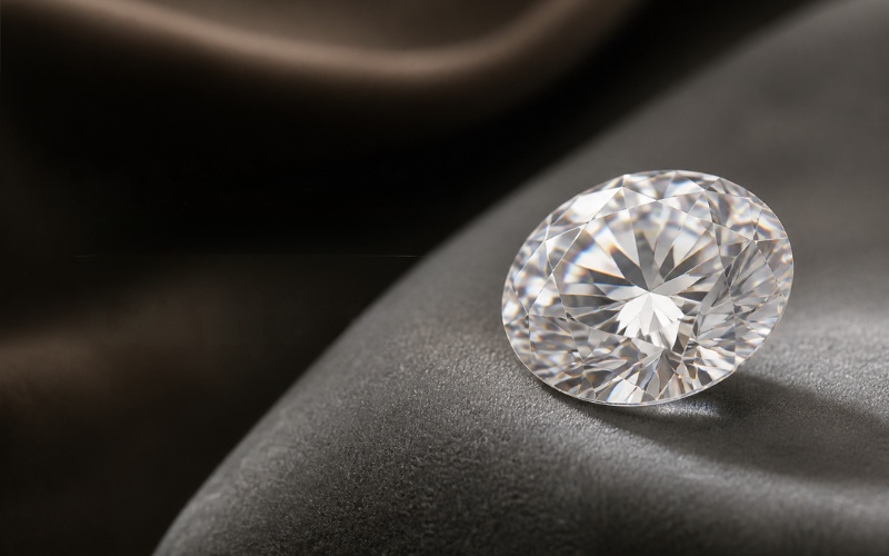 Giá của đá Moissanite phụ thuộc nhiều vào kích thước của viên đá