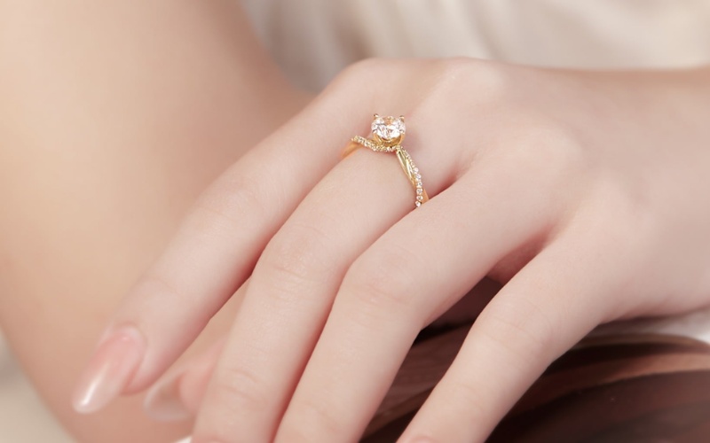Ý nghĩa của nhẫn cầu hôn Trellis thường được gắn với sự trân trọng và đồng hành lâu dài