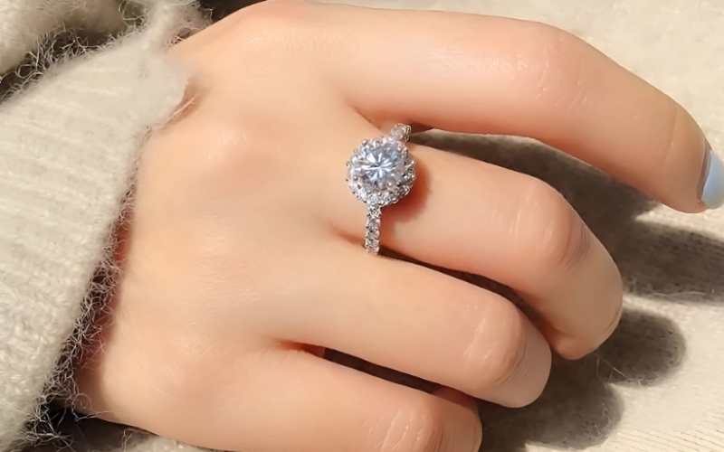 Bạn cần kiểm tra độ khít của nhẫn