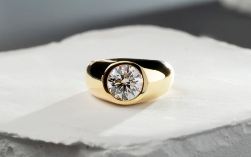 Kiểu Bezel bọc viền